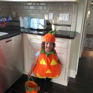 Pottery Barn Kids size 3T Orange pumpkin costume